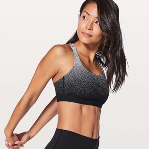 Lululemon Energy bra size 4